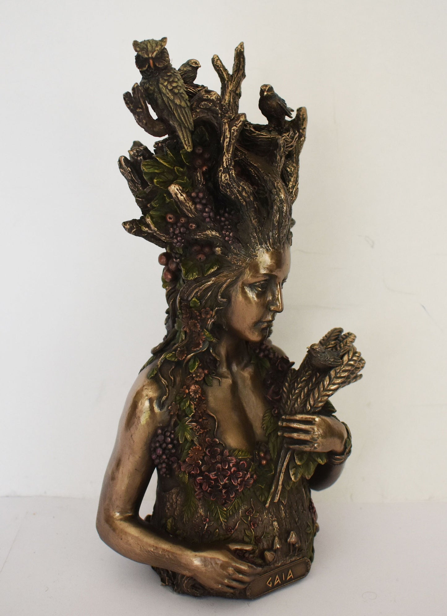 Gaia Gaea Terra - Ancient Greek Goddess of the Earth - The Great Mother of all creation - Hesiod's Theogony - Cold Cast Bronze Resin