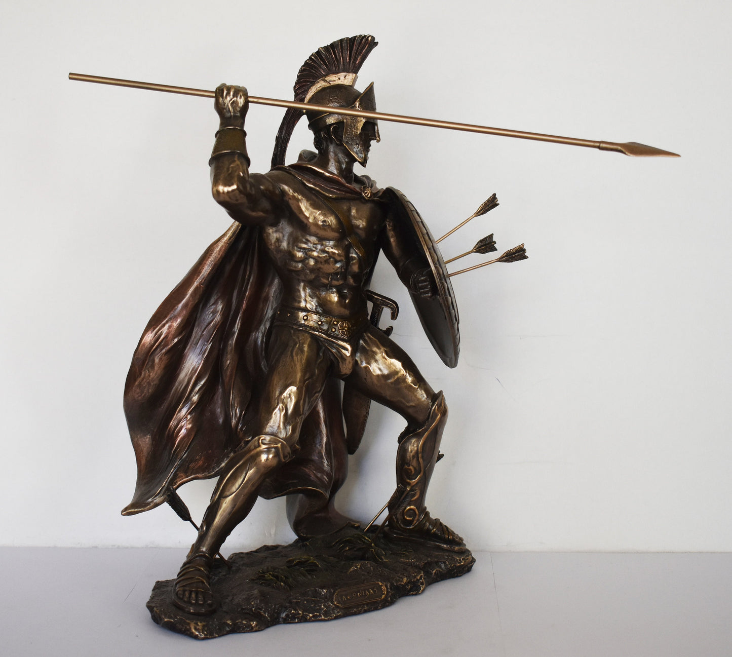 Leonidas - Spartan King - Leader of 300 - Battle of Thermopylae - 480 BC - against the Persian army - Molon Labe - Cold Cast Bronze Resin