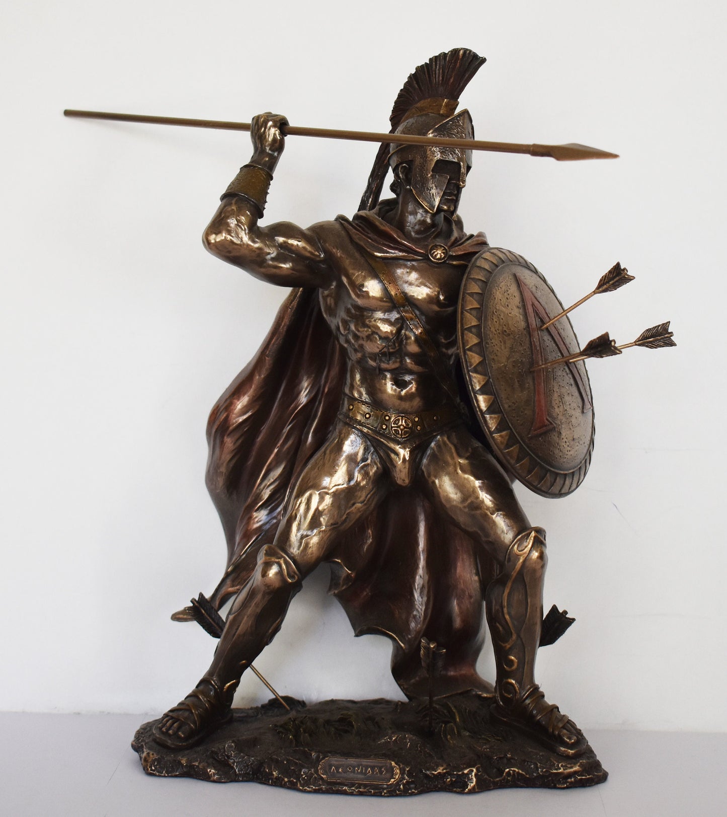 Leonidas - Spartan King - Leader of 300 - Battle of Thermopylae - 480 BC - against the Persian army - Molon Labe - Cold Cast Bronze Resin