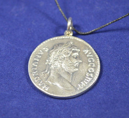 Roman Emperor Hadrian - An Ancient Love Story with Antinous over the Centuries - Medallion - Pendant - 925 Sterling Silver