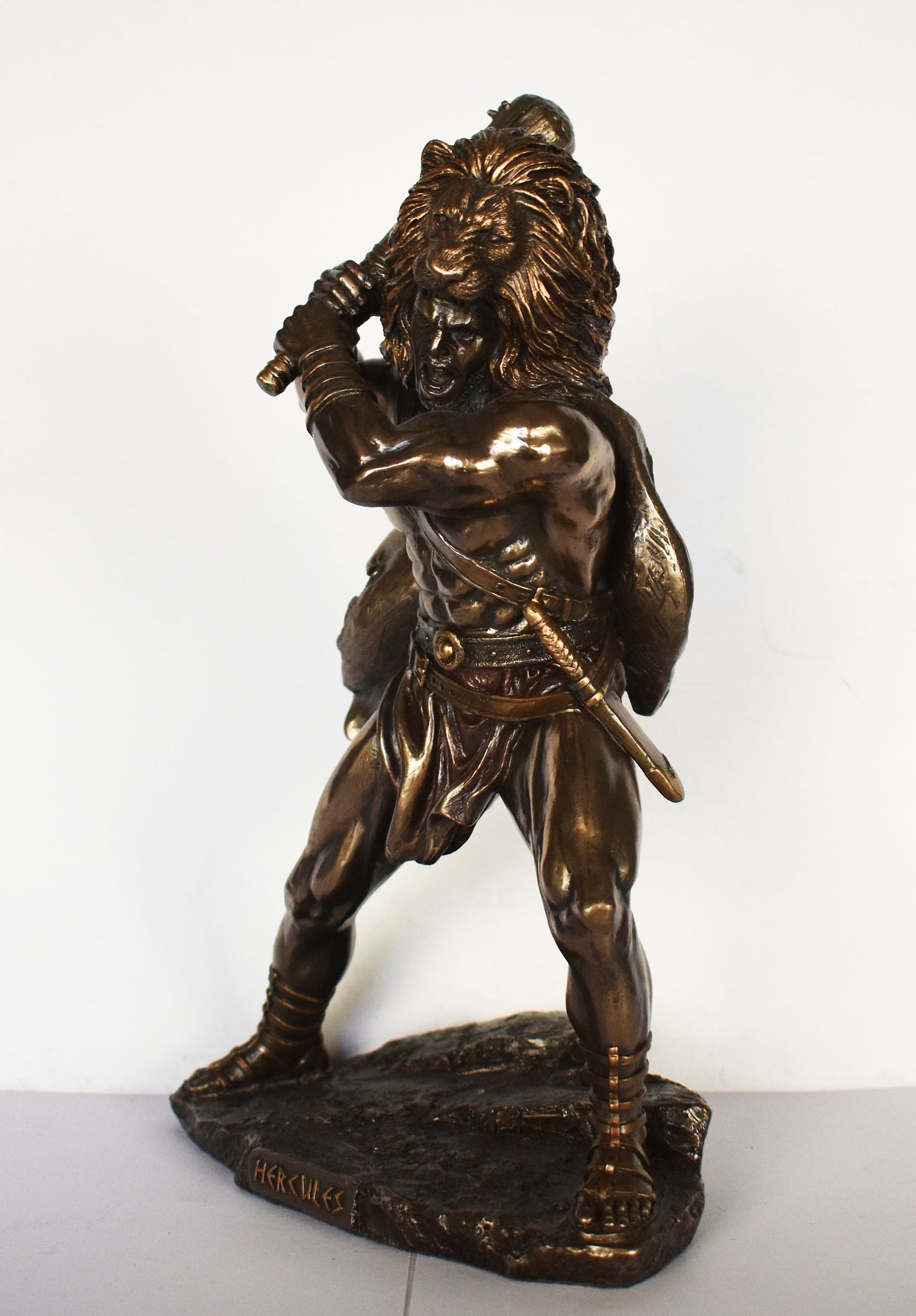 Hercules - Heracles - Son of Zeus and Alcmene - Greek legendary Hero - The 12 Labours - Strong, Brave and Masculine - Cold Cast Bronze Resin