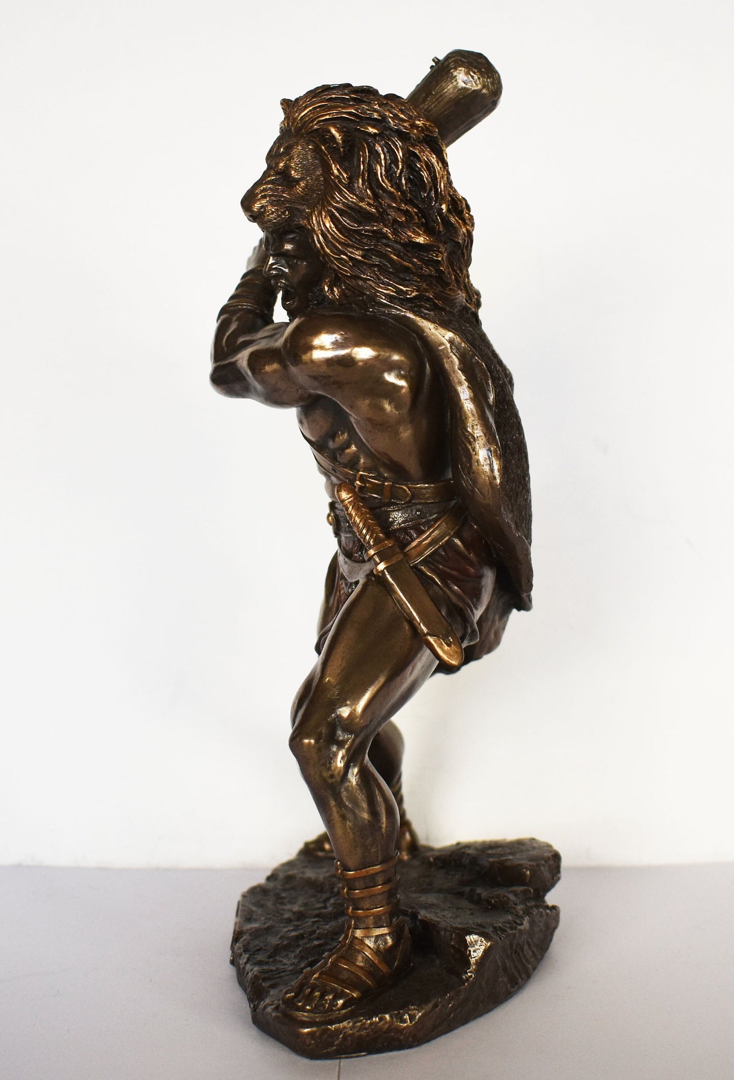 Hercules - Heracles - Son of Zeus and Alcmene - Greek legendary Hero - The 12 Labours - Strong, Brave and Masculine - Cold Cast Bronze Resin