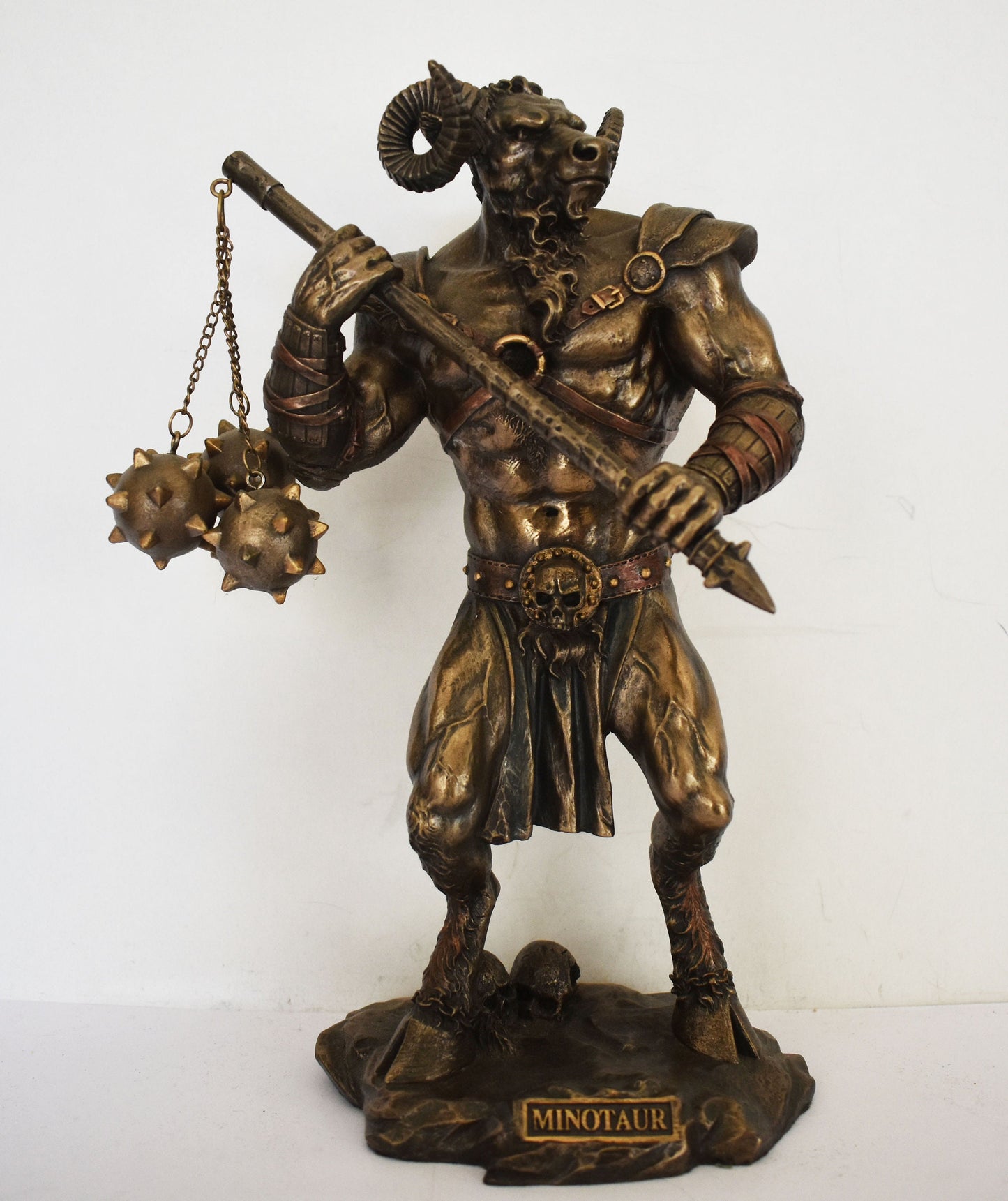 Minotaur Minotaurus - Mythical Creature, Half-Man, Half-Bull - Fierce and Very Strong - Labyrinth, King Minos - Cold Cast Bronze Resin