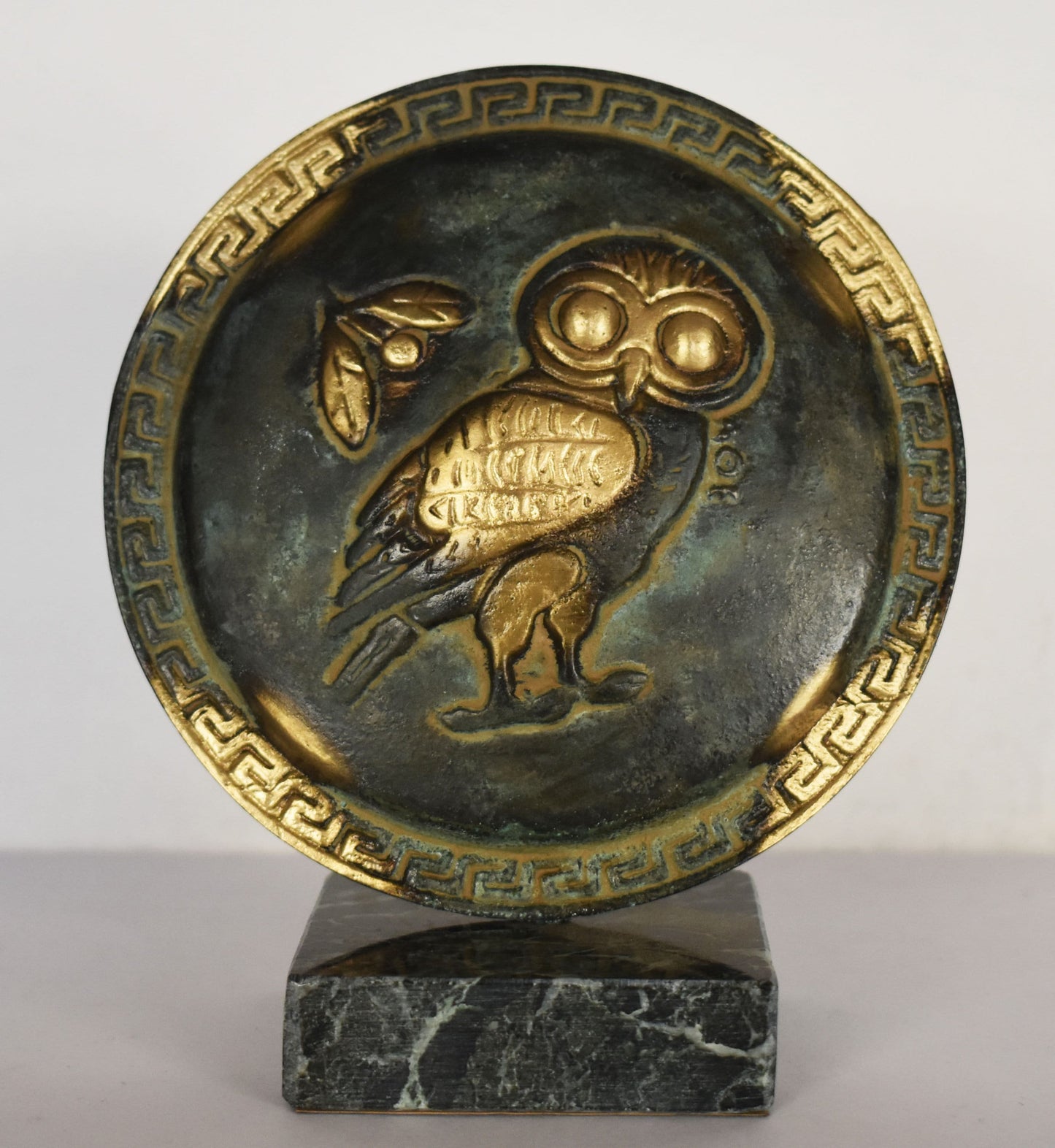 Ancient Greek Athenian Shield - Owl of Wisdom Symbol - Marble Base - Museum Replica - pure Bronze Sculpture