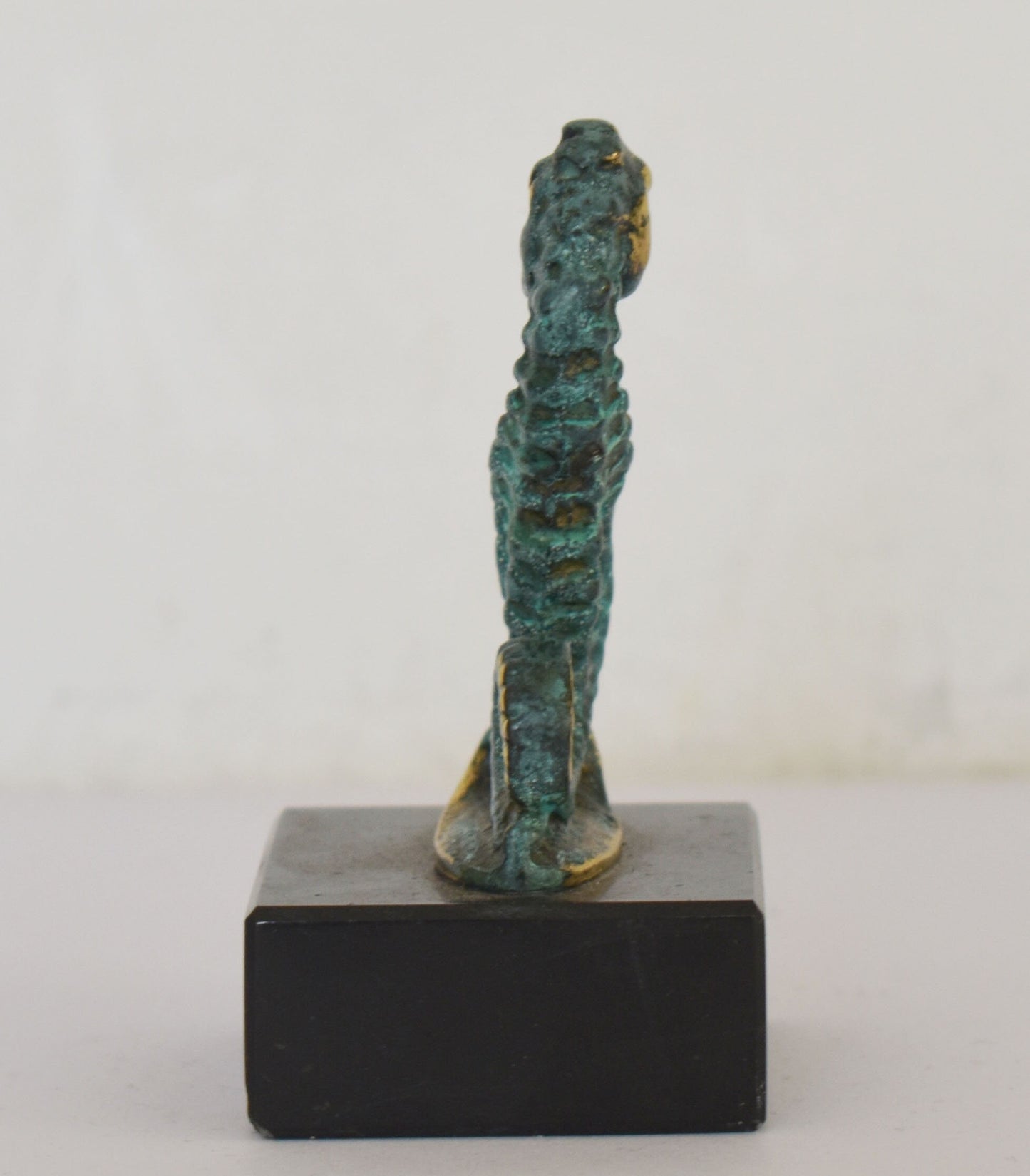Hippocampus Seahorse miniature on Marble Base - Symbol of God Poseidon Neptune - Power, Water, Helpfulness, Bravery - pure Bronze Sculpture