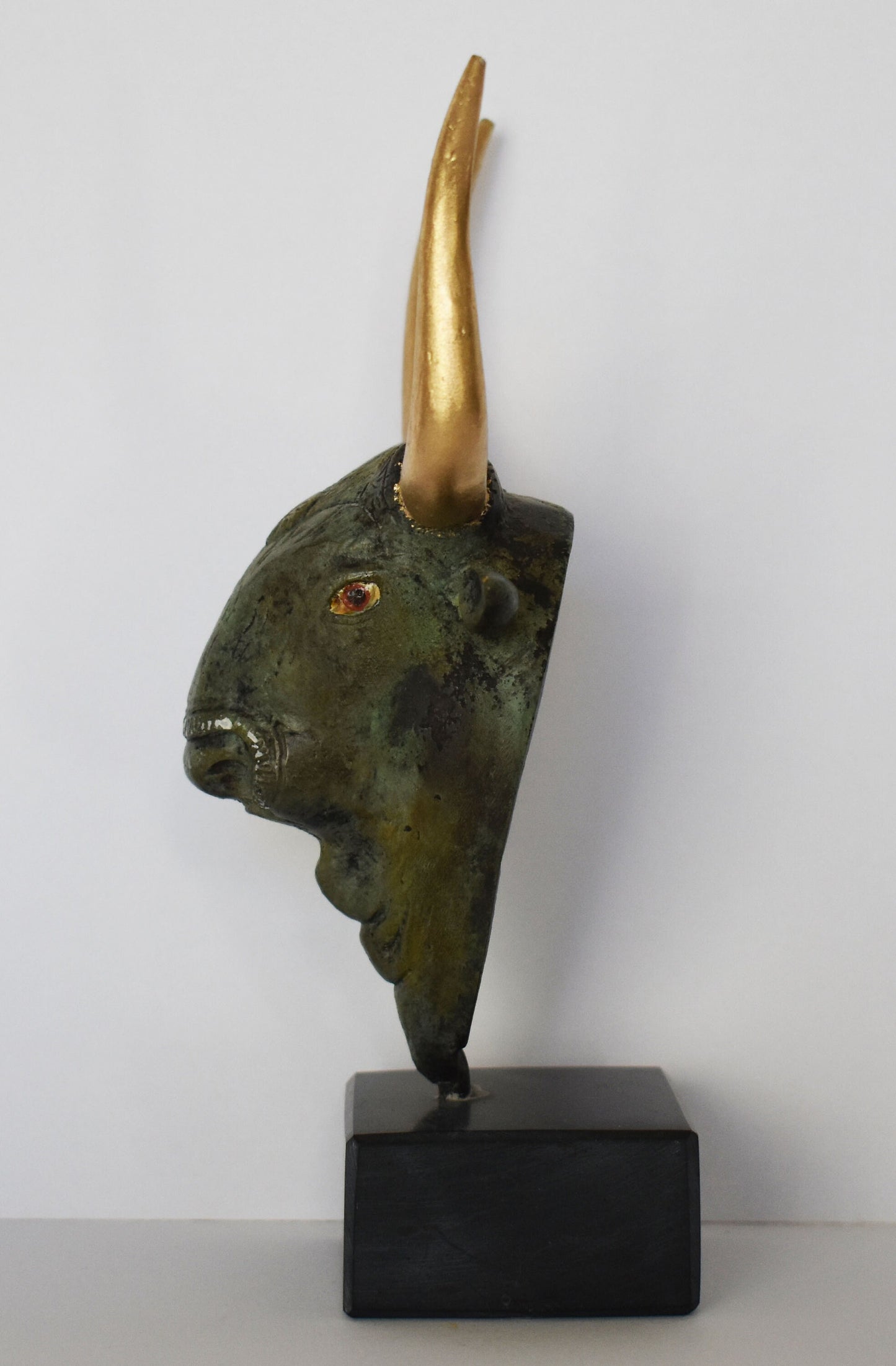 Bull Head - Minoan World - Knossos Palace - Crete - Symbol of Cosmic Energy, Forces of Life and Death, Pillars of the universe - bronze