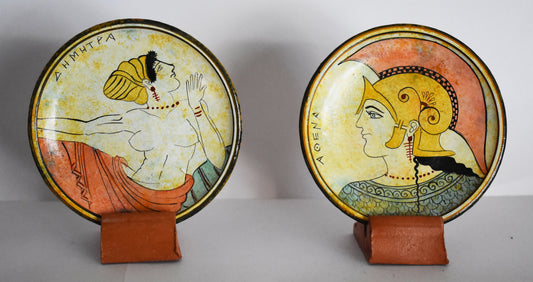 Set of two Plates - Demeter Ceres and Athena Minerva - Classic Period - Attica - Athens - 450 BC - Desk Miniatures - Ceramic Items