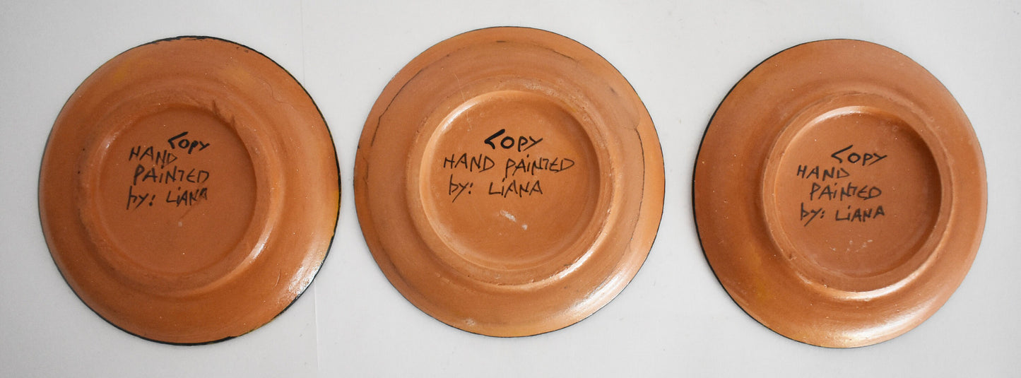 Set of three Plates - Muse, Aphrodite Venus and Maenad - Classic Period - Attica - Athens - 450 BC - Desk Miniatures - Ceramic Items
