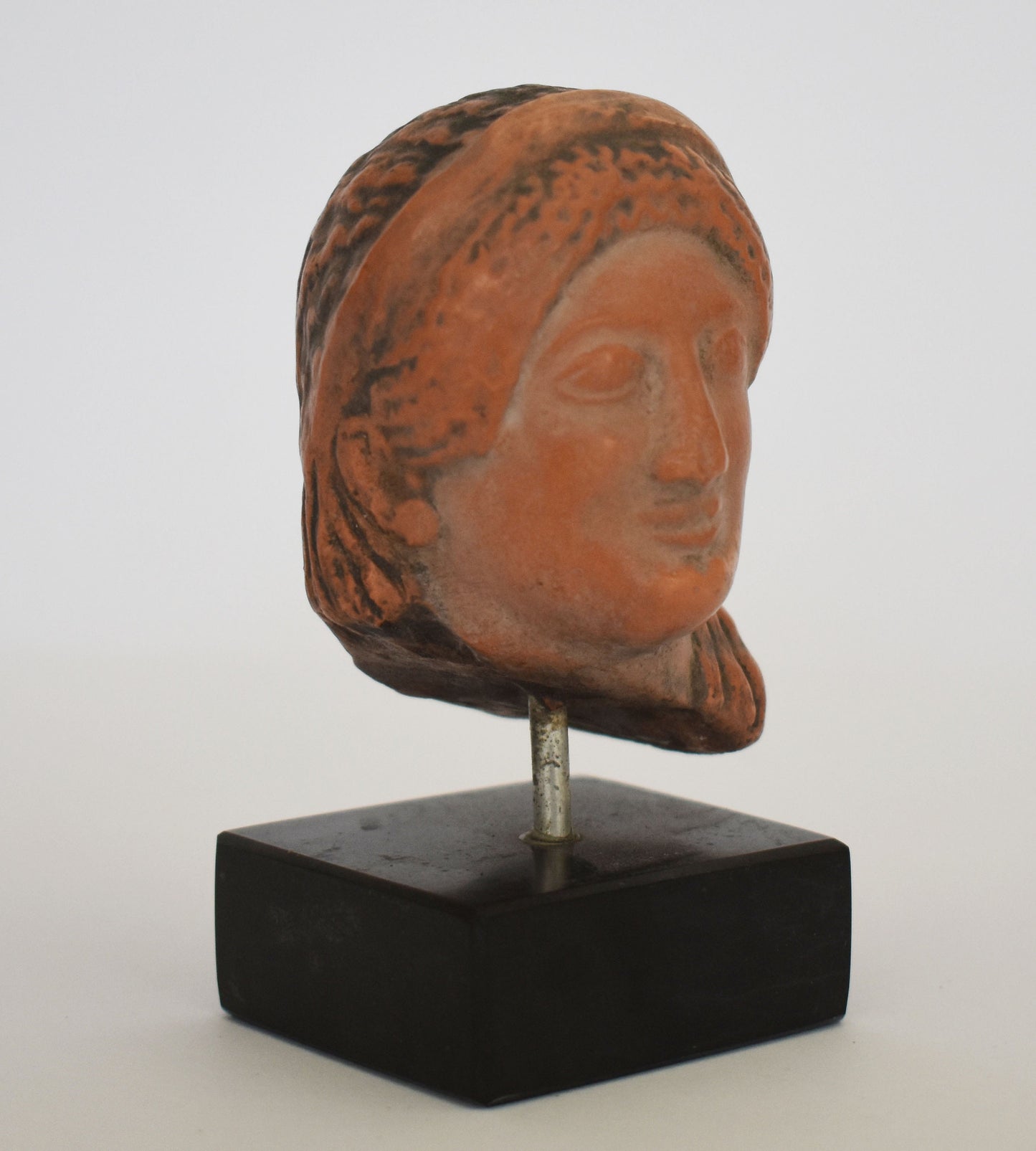 Kore Head - maiden - Female Figure, Always of a Young Age - Free-Standing Sculpture of the Greek Archaic Period - Marble Base - Ceramic