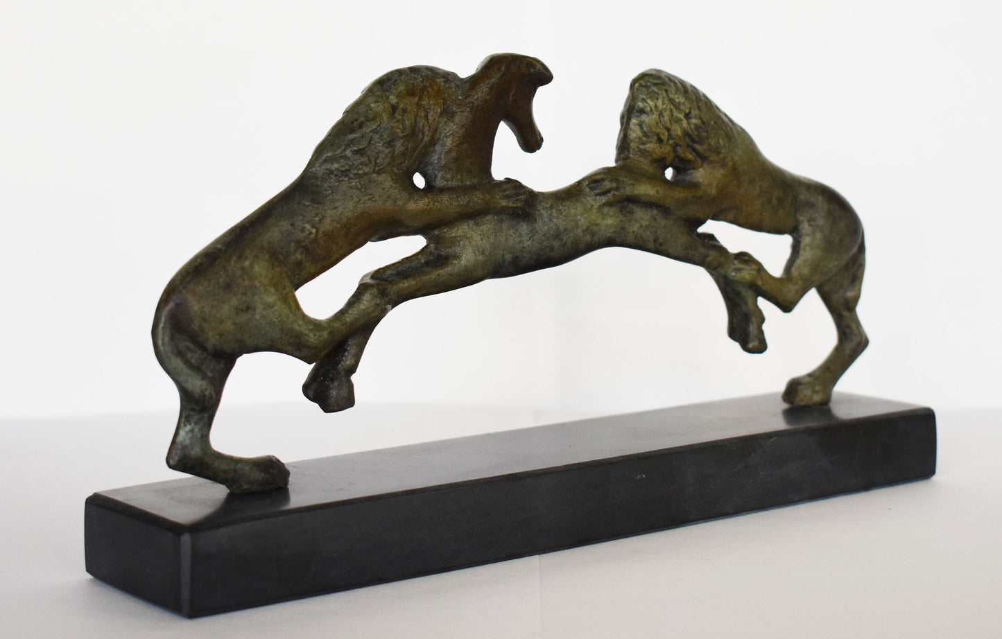 Two Lions tearing apart a Stag - Basin handle - Marble Base - 480 BC - Reproduction - Olympia Museum - pure Bronze Sculpture