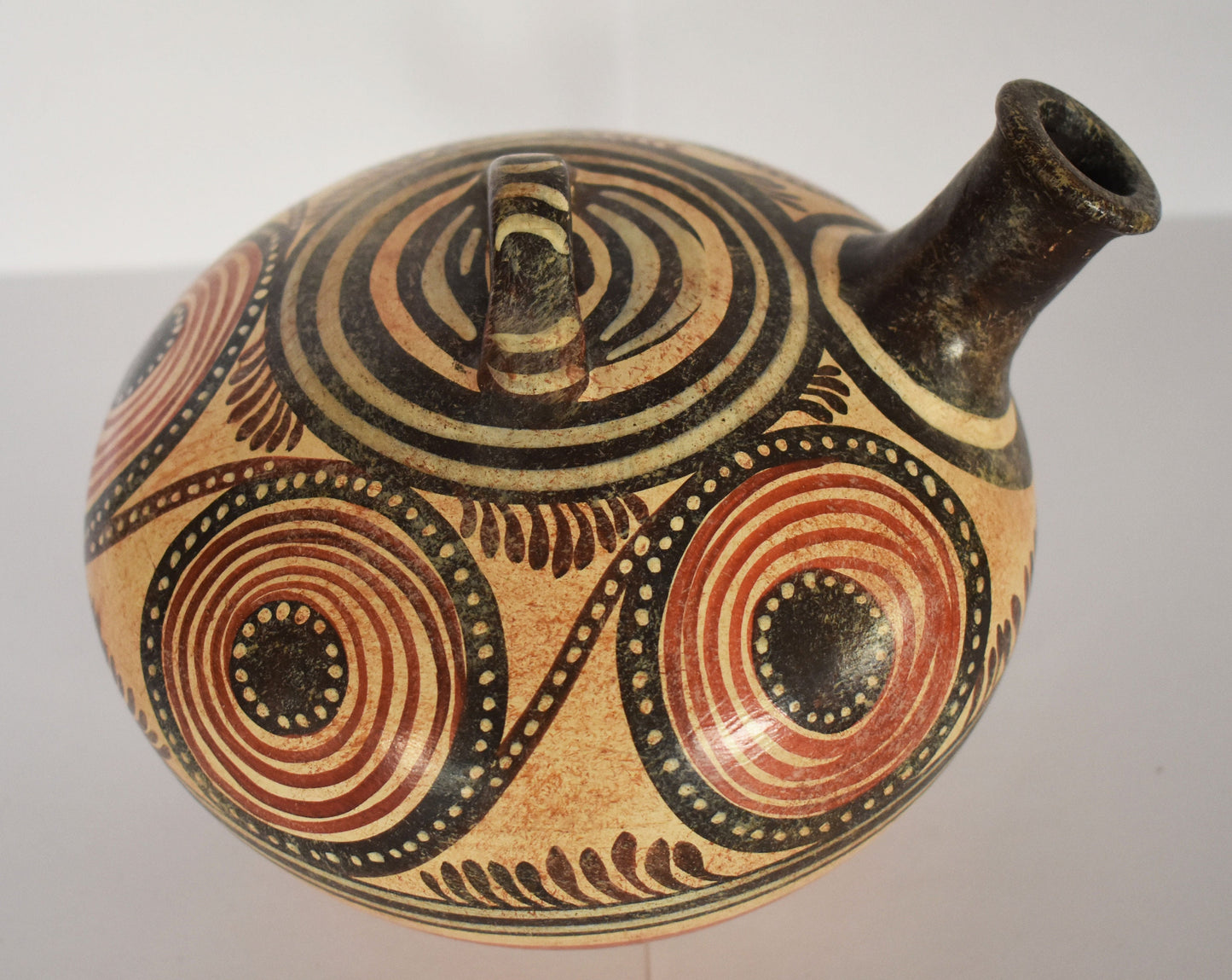 Vessel with Symbol of Eternity - Minoan - Akrotiri, Thera - 1700 BC - Small - Ceramic Vase