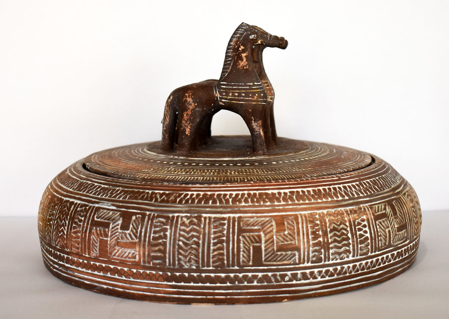 Pyxis Geometric Vase -  Cylindrical Box - Three Horses - Athens, Attica - Geometric, 800 BC -  Museum Reproduction - Ceramic Artifact