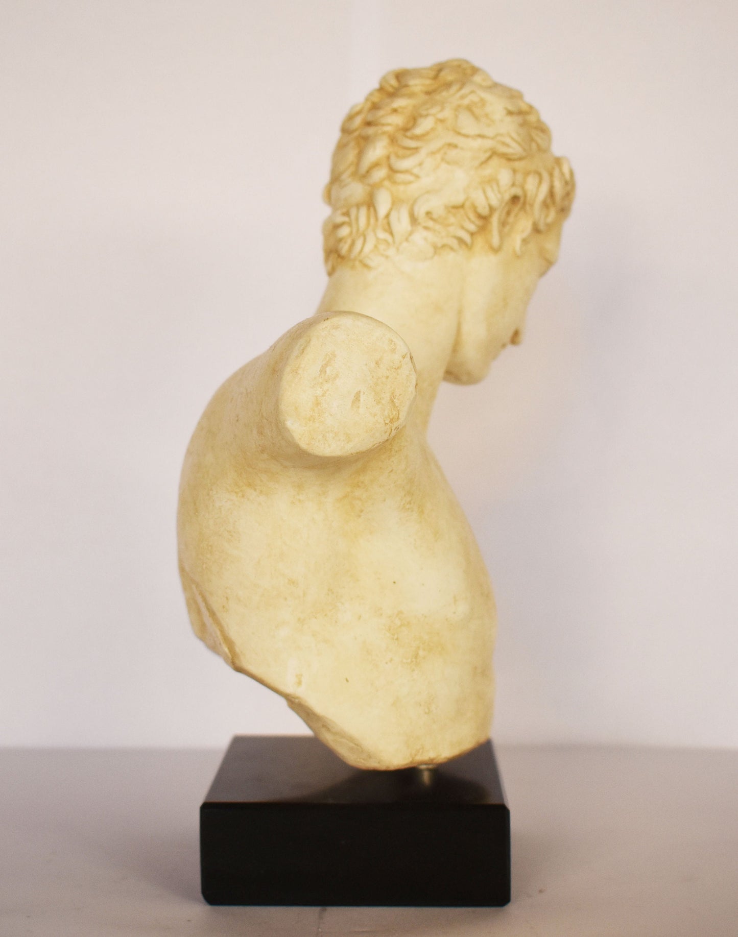 The Marathon Boy or Ephebe of Marathon - statue of a youth studying an object - Archaeological Museum of Athens - Reproduction - Head Bust