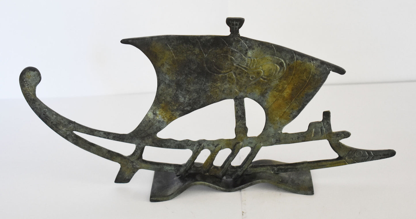 Trireme - Athenian Warship - Greco-Persian War - Salamis Battleship - 480 BC - pure bronze  statue