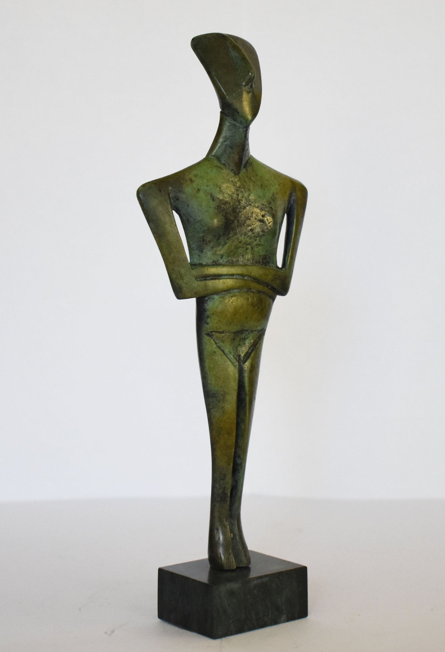 Cycladic Female idol - Figure from Keros island, Greece - connection with concepts of motherhood and fertility - Marble Base - Pure Bronze