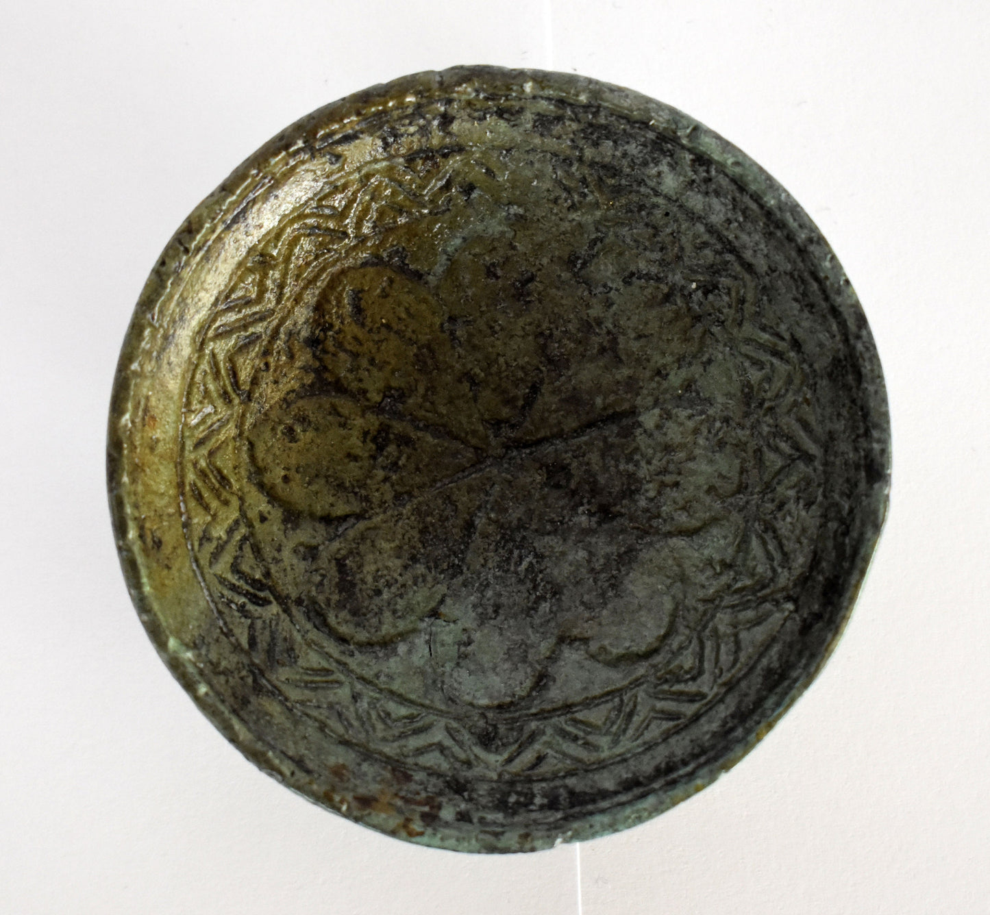 Ancient Greek Macedonian Plate with Floral Design - Small Size - Museum Reproduction - Pure Bronze Item