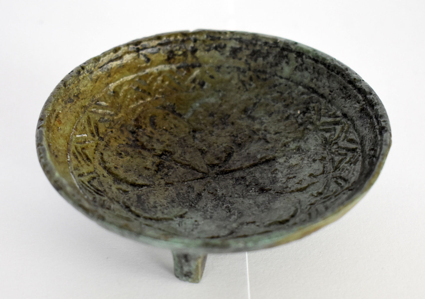 Ancient Greek Macedonian Plate with Floral Design - Small Size - Museum Reproduction - Pure Bronze Item