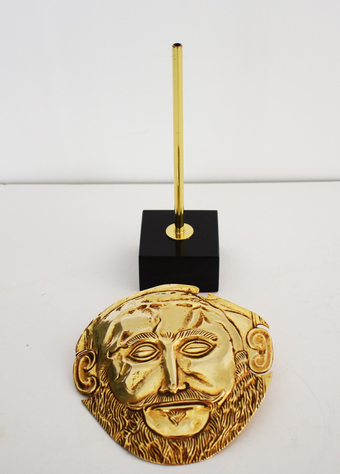 Mask of Agamemnon - King of Mycenae - Funeral Mask Replica - Marble Base  - Pure Bronze Sculpture
