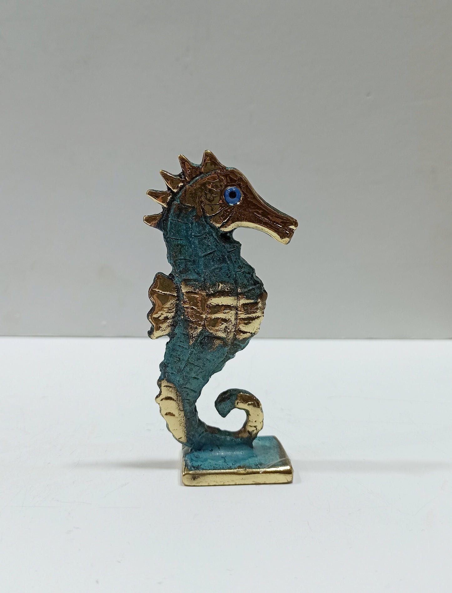 Hippocampus Seahorse Miniature - Symbol of God Poseidon Neptune - Power, Water, Helpfulness, Bravery - pure Bronze Sculpture