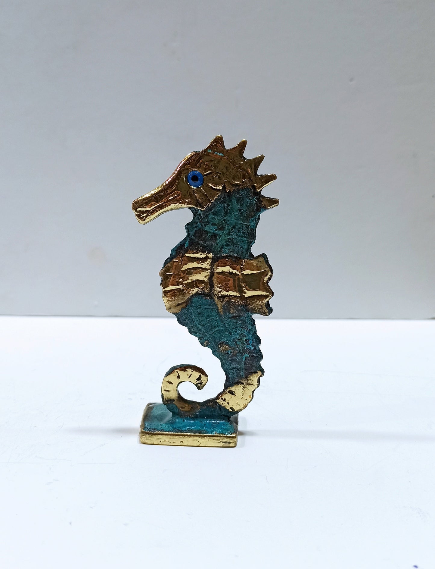 Hippocampus Seahorse Miniature - Symbol of God Poseidon Neptune - Power, Water, Helpfulness, Bravery - pure Bronze Sculpture