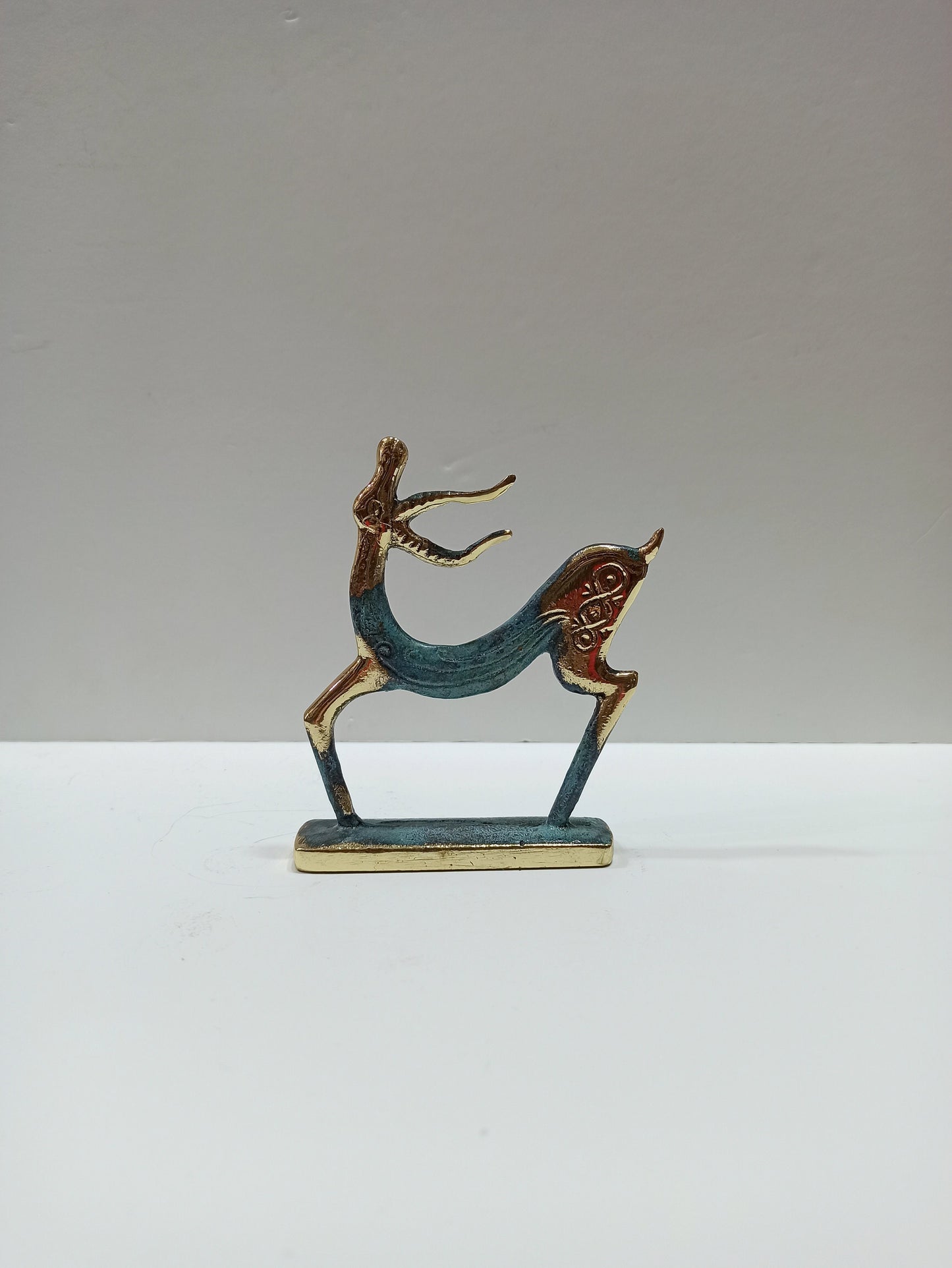 Deer - Symbol of Gentleness and Heart Intelligence - Their energy can help to work toward with  goals - pure bronze  statue