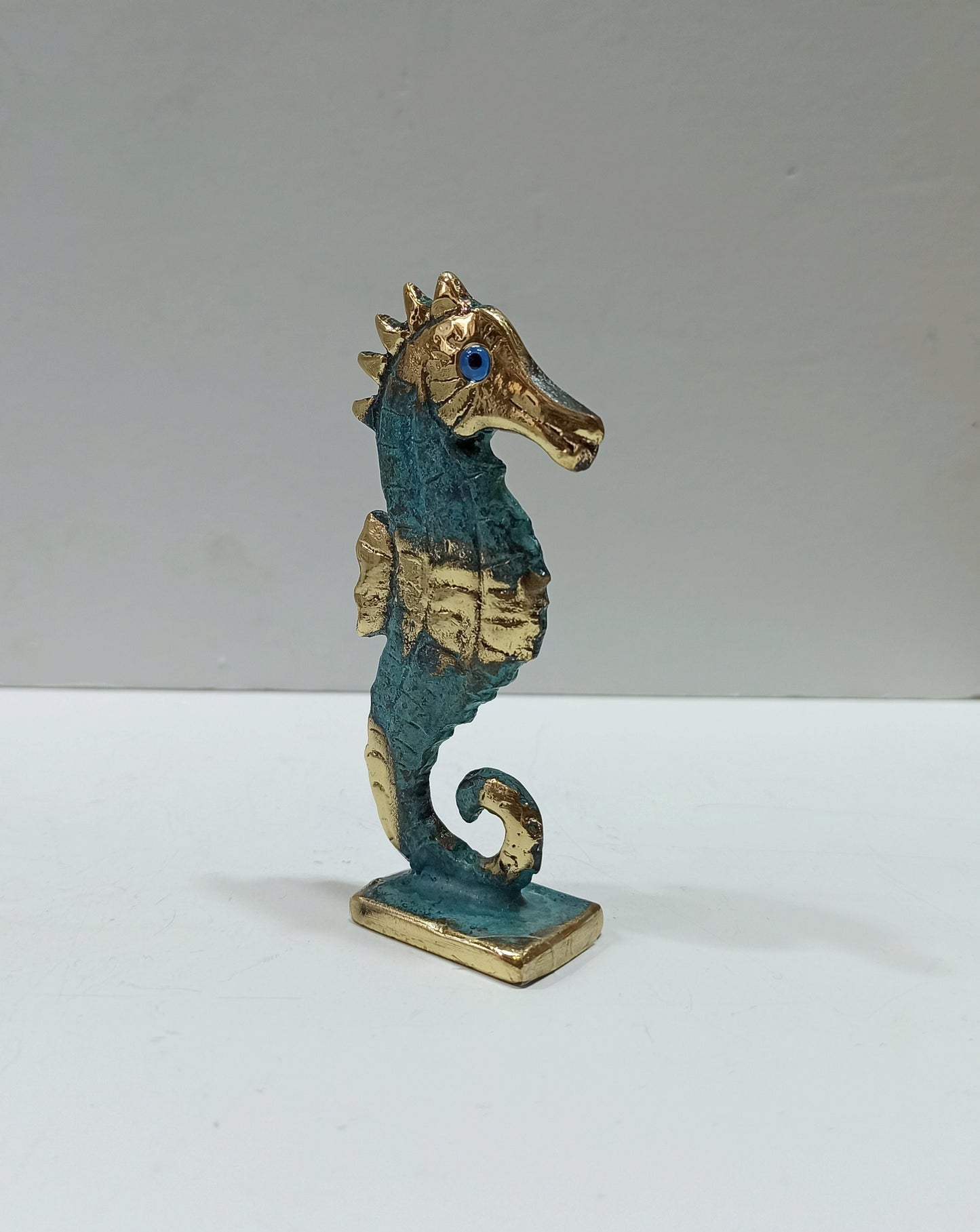 Hippocampus Seahorse Miniature - Symbol of God Poseidon Neptune - Power, Water, Helpfulness, Bravery - pure Bronze Sculpture