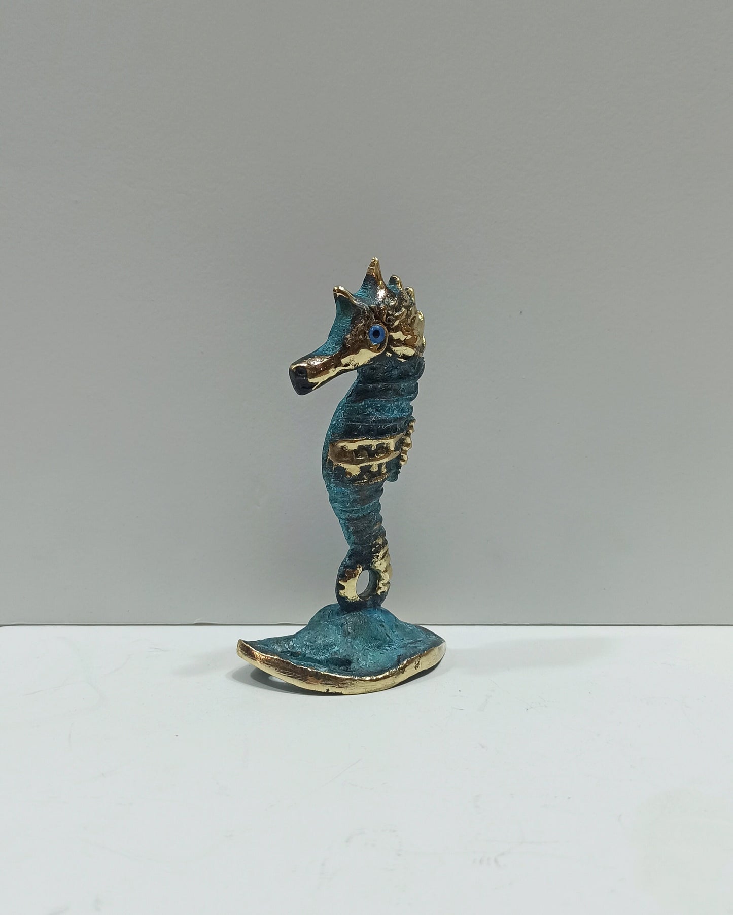 Hippocampus Seahorse  - Miniature - Symbol of God Poseidon - Power, Water, Helpfulness, Bravery - pure Bronze Sculpture