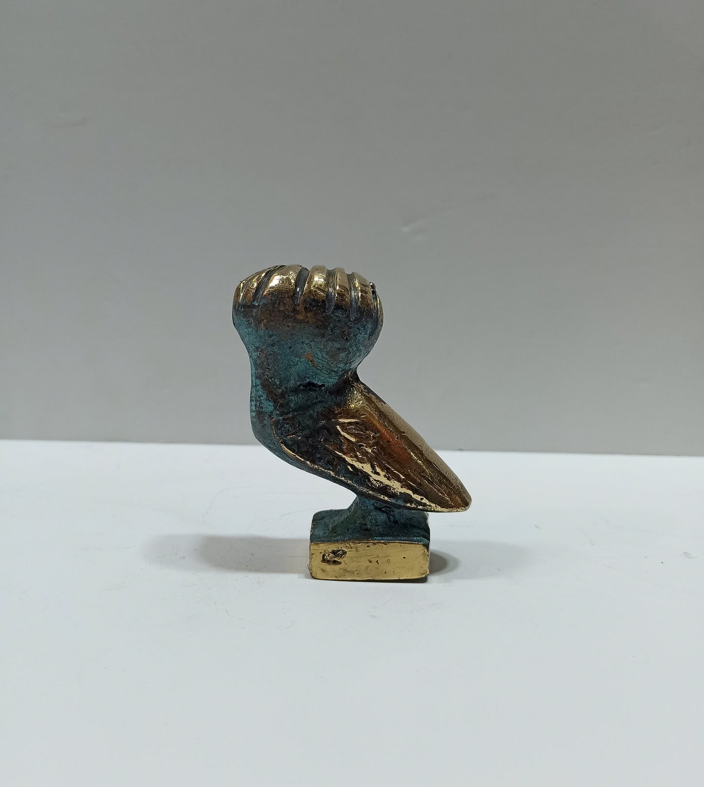 Owl of Wisdom and Intelligence - Symbol of Goddess Athena Minerva - her favourite feathered creature - Ancient Greece - pure bronze  statue