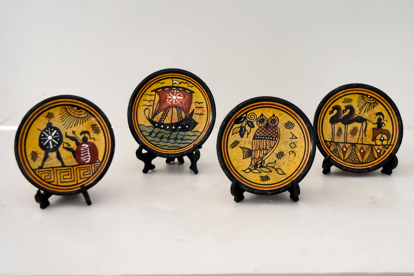 Set of four Plates - Warriors, Trireme, Owl, Chariot - Ancient Greece - Classic Period - Attica - Athens - Desk Miniatures - Ceramic Items